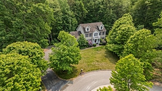 31 Seavey Brook Ln, Rochester, NH 03867