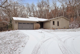 14401 Valley Creek Trail S, Afton, MN 55001