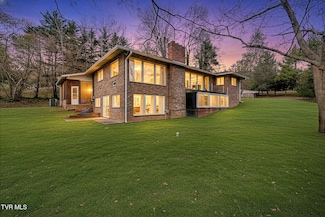 214 Susong Ln, Greeneville, TN 37743