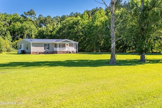 679 Deep Creek Rd, Hertford, NC 27944