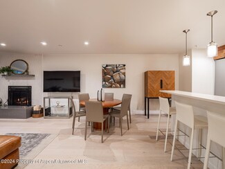 1039 E Cooper Ave Unit 43, Aspen, CO 81611