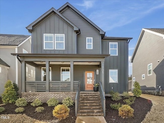 705 Vine Pkwy, Pittsboro, NC 27312