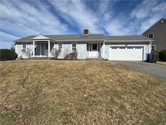 32 Maxfield Ave, East Providence, RI 02914