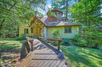118 Wilson Way, Pocono Pines, PA 18350