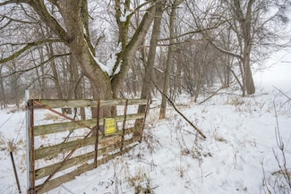W10802 Blackhawk Trail, Fox Lake, WI 53933