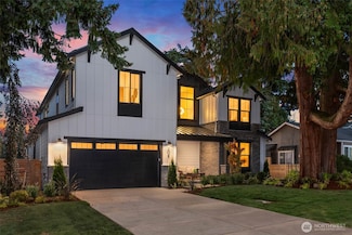 208 106th Ave SE, Bellevue, WA 98004