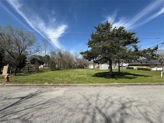 0 N Drumm St, Brenham, TX 77833