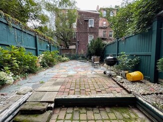 95 W Cedar St Unit 1, Boston, MA 02114