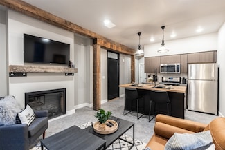 305 N Alaska Unit N- 0b St, Butte, MT 59701