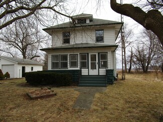5920 Island Rd, Harvard, IL 60033