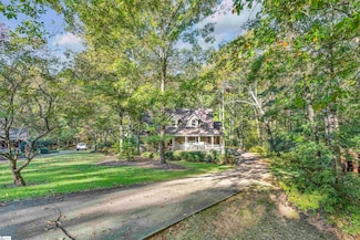 10 N Windward Ct, Taylors, SC 29687