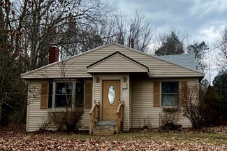 1920 N Creek Rd, Lake View, NY 14085