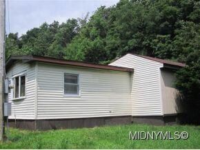 2421 Daytonville Rd, Waterville, NY 13480