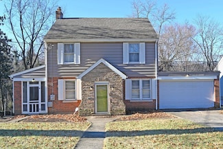 1227 Avon Dr, Cincinnati, OH 45229