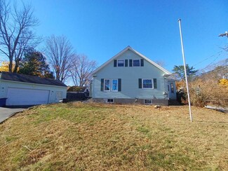 40 Field Ave, Auburn, ME 04210