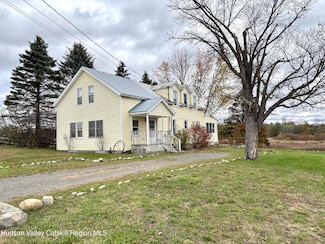 470 County Route 28b, Valatie, NY 12184