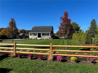 3 Blue Sky Dr, Westerly, RI 02891