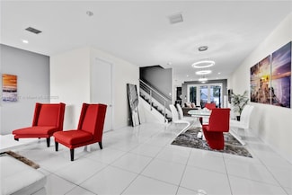 10334 NW 66th St, Doral, FL 33178