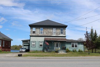 27 W Main St, Milo, ME 04463
