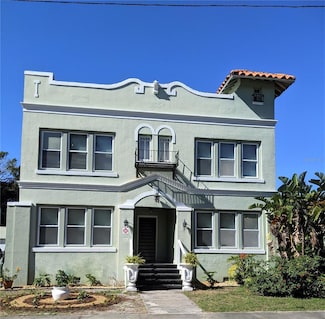2006 Jackson St N Unit 4, Saint Petersburg, FL 33704