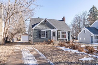 615 10th St SW, Willmar, MN 56201