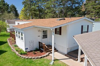 2205 Jack Pine Dr, Cambridge, MN 55008
