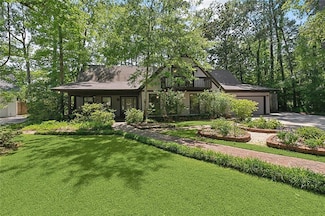 201 Natchez Place, Mandeville, LA 70471