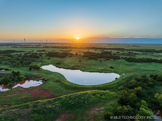 19516 County Road 69, Crescent, OK 73028