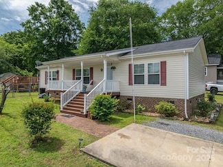 792 Carolina Mill Cir, Lincolnton, NC 28092