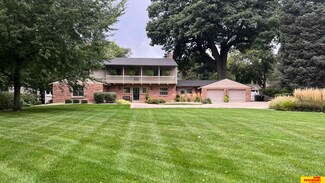 1445 N Nye Ave, Fremont, NE 68025
