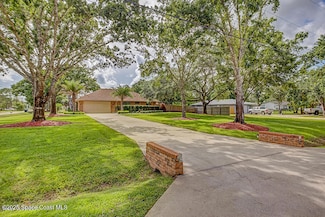 2490 Vermont St, Melbourne, FL 32904