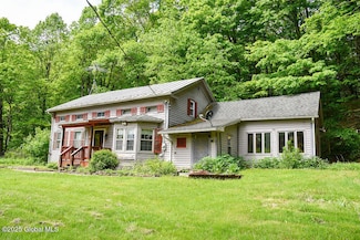 185 Stanton Rd, Coeymans Hollow, NY 12046