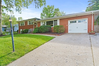 368 Crown Point, Columbia, MO 65203