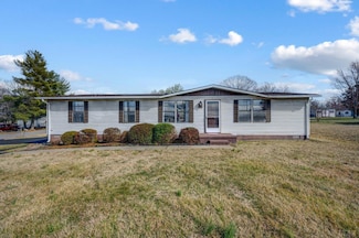 27 Southern Dr, Rustburg, VA 24588