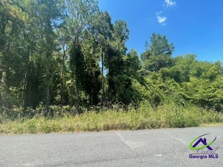 6591 Dana Dr, Macon, GA 31220