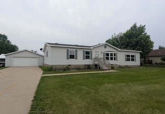 204 6th St W, Carlos, MN 56319