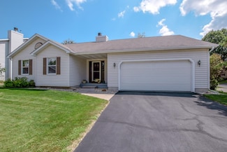 7562 W Village Crest Dr, Madison, WI 53719