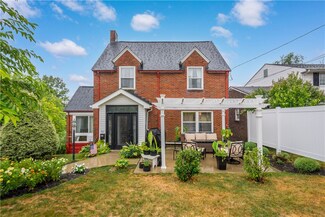 301 Thornwood Dr, Canonsburg, PA 15317