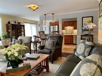 3 Stonewall Way Unit 1, Stratham, NH 03885