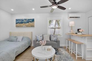 325 de Carie St, Delray Beach, FL 33444