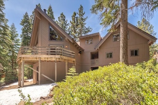 560 Old County Rd, Carnelian Bay, CA 96140