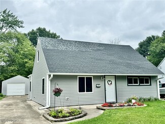 208 Idlewood Rd, Youngstown, OH 44515