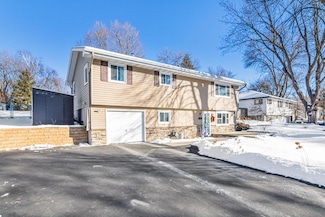 6768 Berkshire Ln N, Osseo, MN 55311