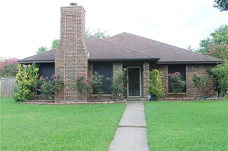 1142 Harvest Hill Ln, Lancaster, TX 75146