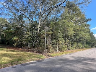 00 Graham Dr, Laurel, MS 39443