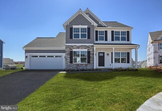 6 Blue Jay Way, Annville, PA 17003