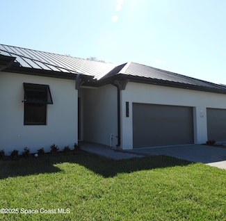 1719 Doctor Martin Luther King Junior Blvd, Melbourne, FL 32901