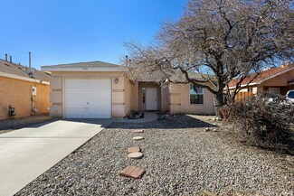 739 Noah Ave SW, Albuquerque, NM 87121