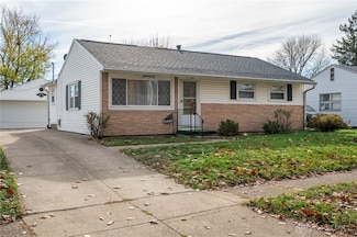 5440 Roxford Dr, Dayton, OH 45432