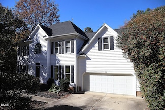 725 Little Leaf Ct, Holly Springs, NC 27540